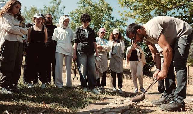 Geleceğin arkeologları Bursa'da yetişiyor