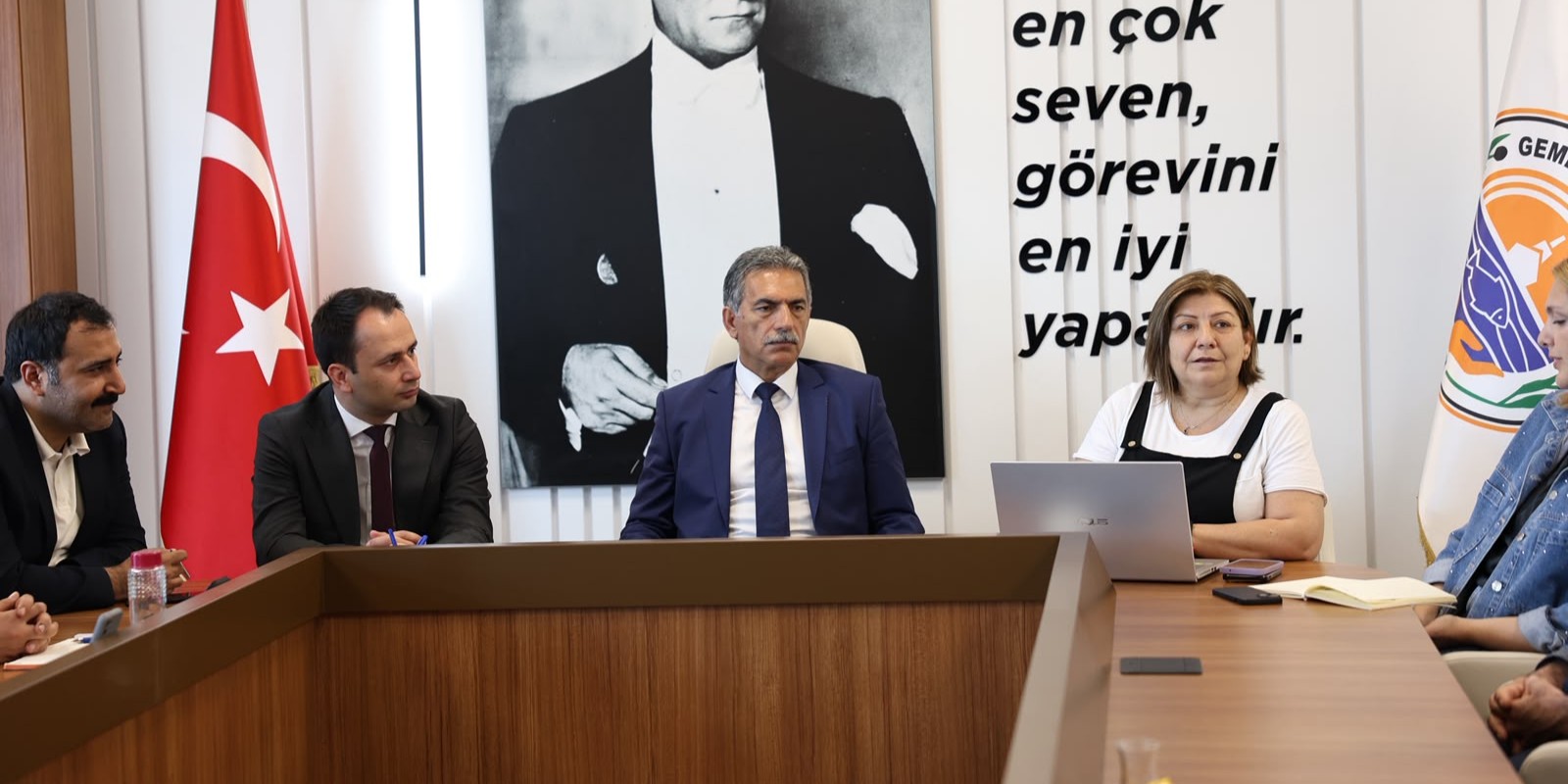 Gemlik Belediyesi, ISO 9001: Kalite Yönetim Sistemi Belgesini Aldı