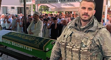 Genç uzman çavuş, gözyaşlarıyla uğurlandı