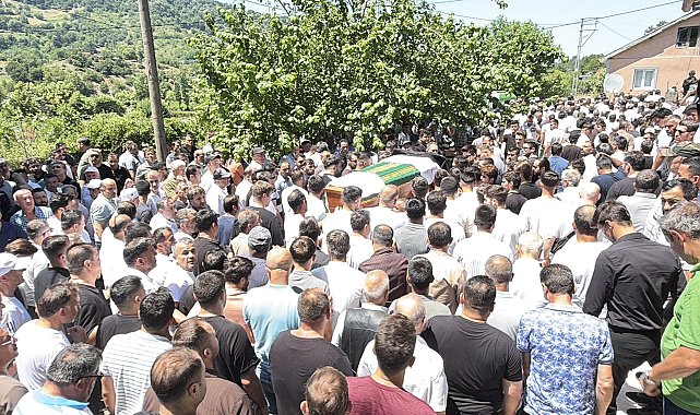 Göçükte yaşamını yitiren madenci toprağa verildi