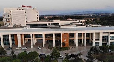 Hastane personeli, gıda zehirlenmesi şüphesiyle tedaviye alındı
