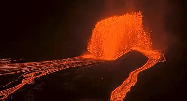 Hawaii'deki Kilauea Yanardağı yeniden lav püskürttü