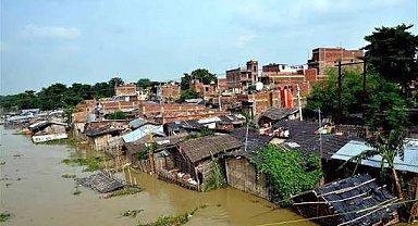 Hindistan'da şiddetli yağışlar nedeniyle 16 kişi hayatını kaybetti