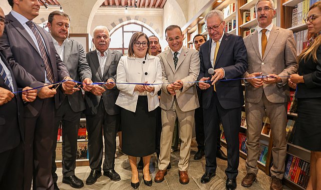 İş Bankası Kültür Yayınları'nın Gaziantep kitabevi açıldı