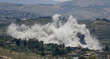 İsrail ordusu, Lübnan'ın güneyine hava saldırıları düzenledi