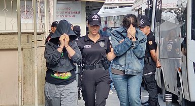 İstanbul'da forex dolandırıcılığı operasyonunda gözaltına alınan 54 şüpheli adliyeye sevk edildi
