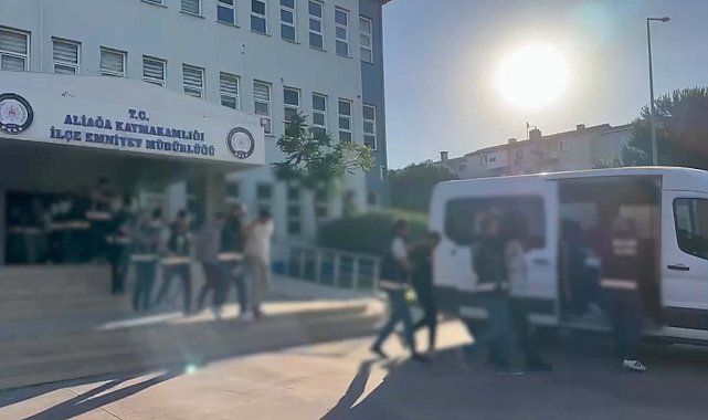 İzmir merkezli kaçakçılık operasyonu: 7 tutuklama