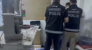 İzmir'de uyuşturucu imalathanesine dönüştürülen depoya operasyon