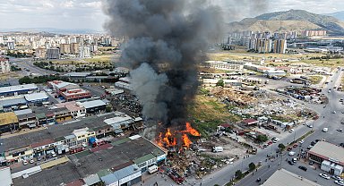 Kayseri'de hurdalıkta yangın