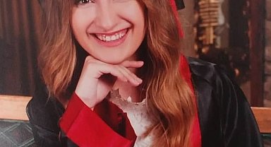 Köprü altında beton duvara çarpan otomobilde ölen sürücü İstanbul'da, anneanne ve dedesi Bursa'da toprağa verilecek