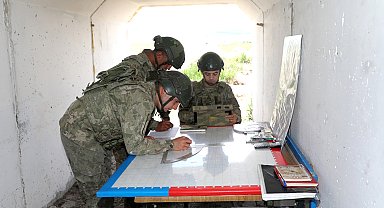 Mehmetçik, ağır silah atışları gerçekleştirdi
