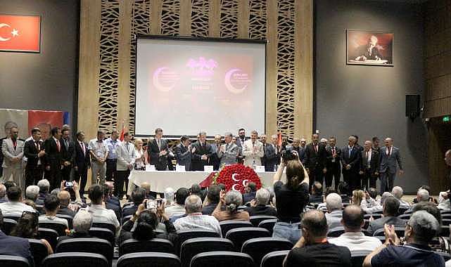 MHP Karacabey’de Başkan Mahken’e güvenoyu