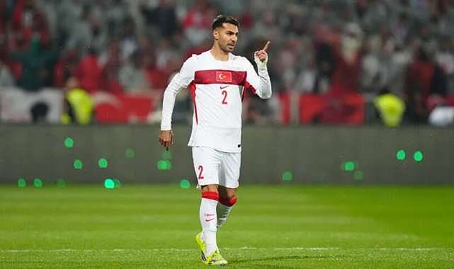 Milli futbolcu İtalyan devine imzayı attı!