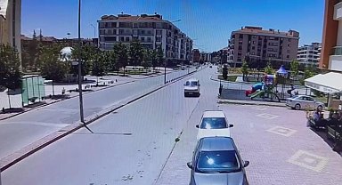 Minibüsüyle ters yönde ilerledi, o anlar kamerada