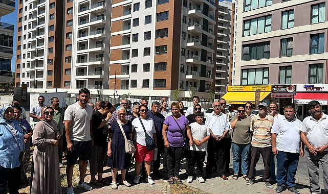 Örnekköy Kentsel Dönüşüm Projesi'nde hak sahiplerinden anahtarlı eylem