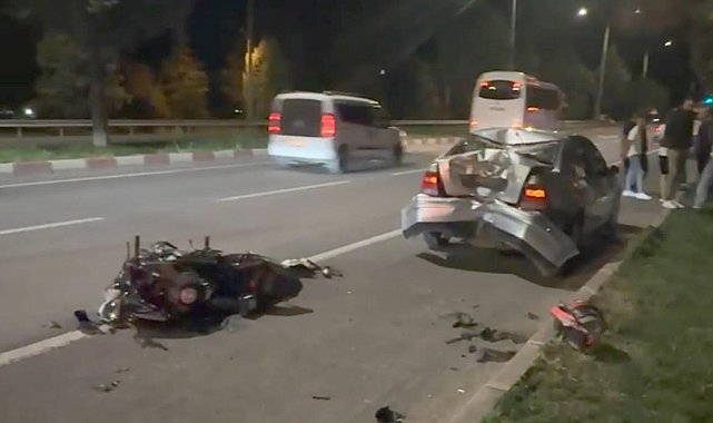 Otomobile çarpan motosikletin sürücüsü ağır yaralandı