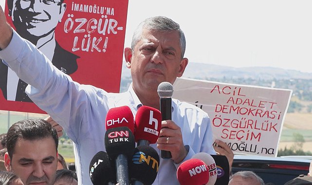 Özgür Özel, duruşmaların ardından Silivri'de konuştu