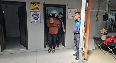 Pazar yerinde kadınların görüntülerini çeken şüpheliye gözaltı