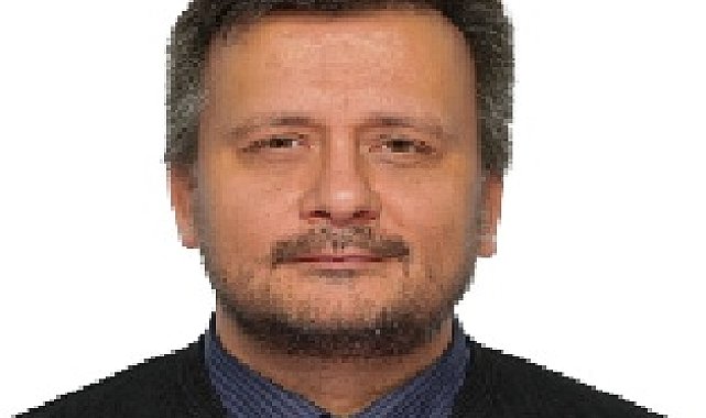 Profesör, motosiklet kazasında öldü