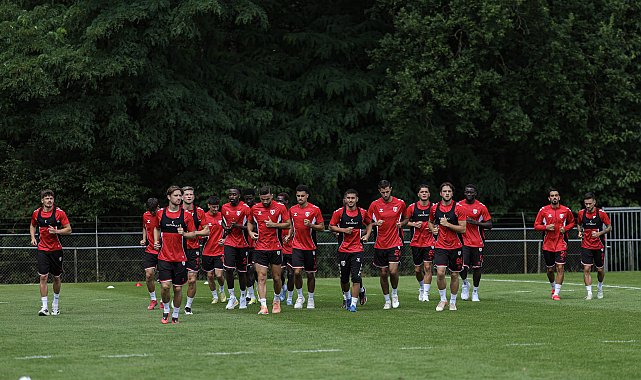 Samsunspor, yeni sezon hazırlıklarını Hollanda'da sürdürüyor