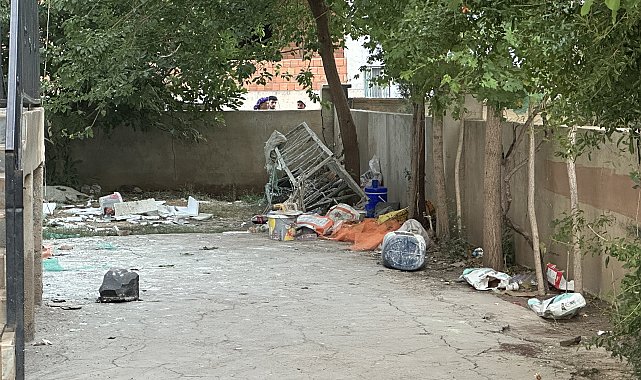 Şanlıurfa'da inşaattan düşen 2 işçi öldü