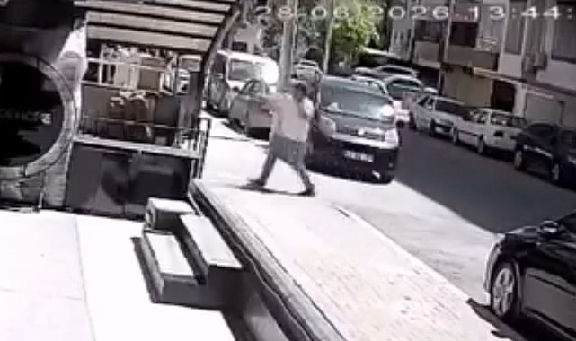 Şanlıurfa'da silahlı saldırı kamerada; 1 yaralı