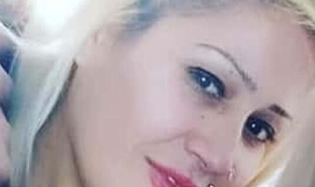 Sevgilisi tarafından dövülerek öldürülen Sevil'in tabutunu kadınlar taşıdı