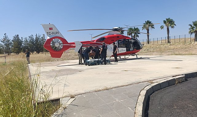Şırnak'ta kazada yaralanan kişi, ambulans uçakla Şanlıurfa'ya sevk edildi