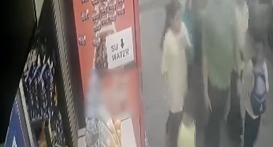 Şişli'de yankesicilik yaparken suçüstü yakalandılar; 14 yaşındaki şüphelinin 470 suç kaydı çıktı