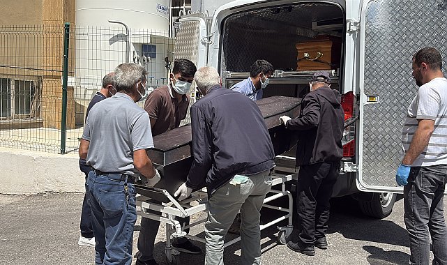 Sivas'ta KKKA tedavisi gören kadın hayatını kaybetti