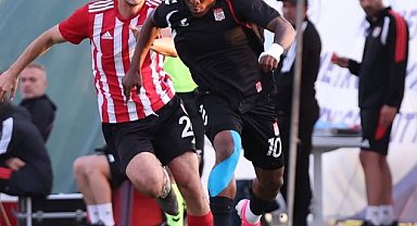 Sivaspor hazırlık maçında Pendikspor ile golsüz berabere kaldı