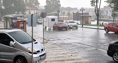 Tekirdağ'da sağanak etkili oldu