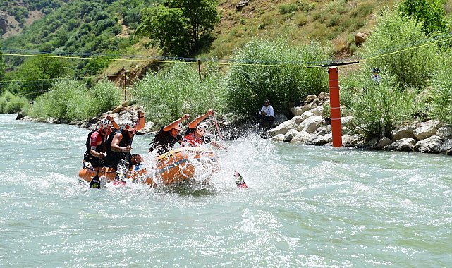 Türkiye Rafting Şampiyonası, Van'da başladı
