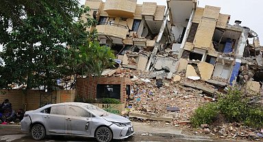 Venezuela'daki depremlerde hayatını kaybedenlerin sayısı 4 bin 118'e yükseldi