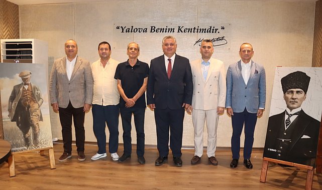 Yalova'da CHP'li 6 başkan, Yeni Parti'ye geçti