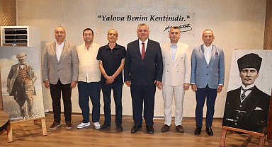 Yalova'da CHP'li 6 başkan, Yeni Parti'ye geçti