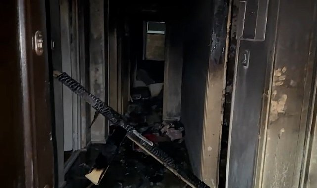 Yangın çıkan dairede alevler, ekipler ayrıldıktan 3 saat sonra yeniden canlandı