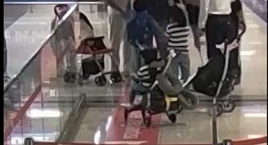 2 yaşındaki bebeği Heimlich manevrasıyla kurtaran personele ödül