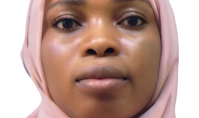 7 aylık hamile kadın, eşinin şiddetinden kaçmak için karşı balkona atlarken düşmüş