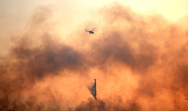 ABD'de orman yangınına müdahale eden helikopter düştü