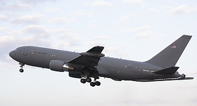 ABD'den Katar'a 4,5 milyar dolarlık yakıt ikmali uçağı satışına onay