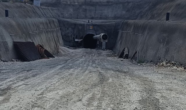 Adana'da içme suyu projesi çalışması sırasında göçük; arama-kurtarma ekipleri sevk edildi