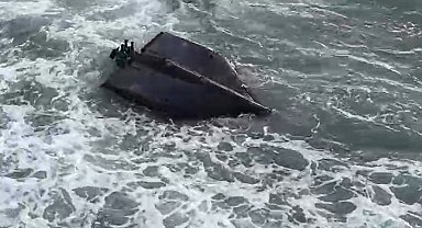 Akçakoca sahilinde Rus yapımı İHA kıyıya vurdu
