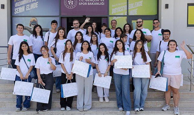 Akkuyu NGS'nin genç uzmanları mesleki deneyimlerini bölgedeki gençlerle paylaştı