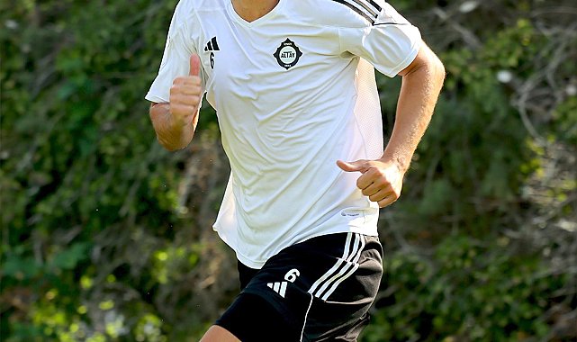 Altay kaptanlarını bekliyor