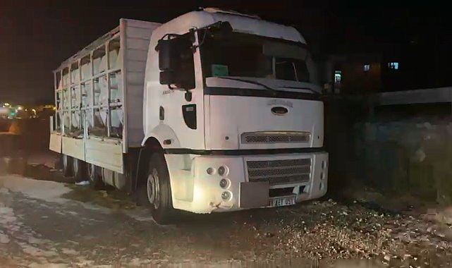 Asit sızıntısı ekipleri harekete geçirdi