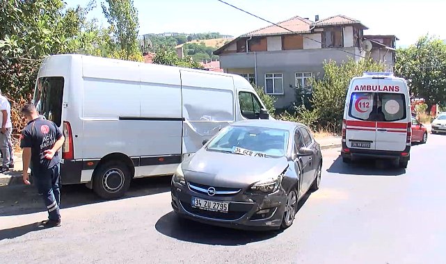 Ataşehir'de 2 otomobilin karıştığı kazada 1 kişi yaralandı