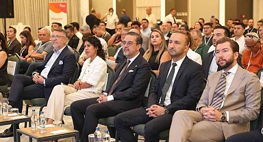 Aydem Perakende, Denizli'deki iş insanlarını 'enerji' gündemiyle bir araya getirdi