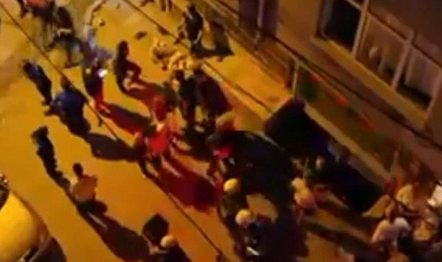 Bağcılar'da gürültü nedeniyle çıkan kavgada komşusu ve damadını silahla vurdu