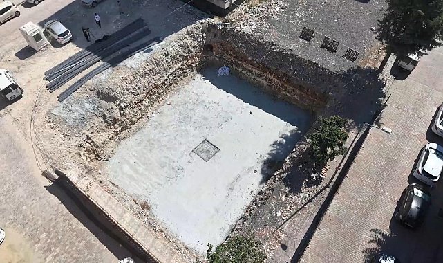 Bahçelievler'de kentsel dönüşüm kazısında tarihi bulgulara rastlandı; inşaat durduruldu